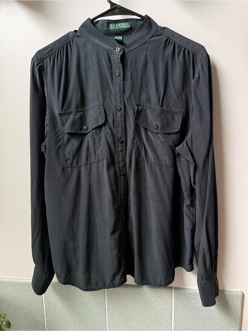 Lauren Ralph Lauren 100% Silk Blouse L Black Band Collar Button Down